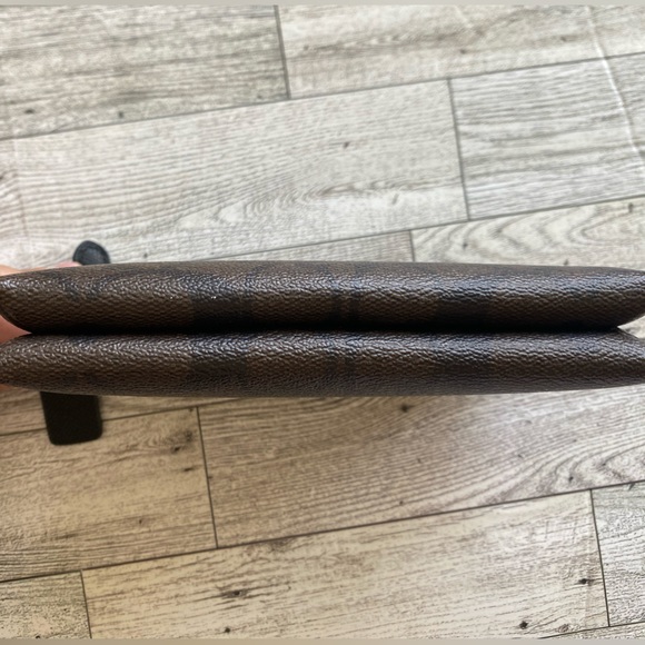 COPY - Coach Double Corner Zip Wristlet - Picture 10 of 12